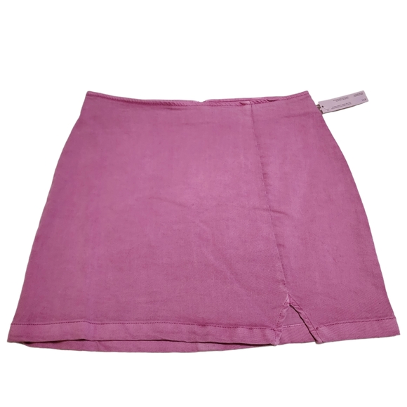 NWT Wild Fable Mini Skirt, Size 10 - Picture 1 of 2